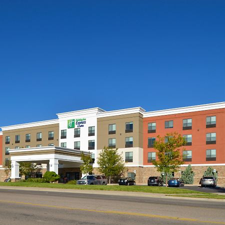 Holiday Inn Express & Suites Pueblo By Ihg Kültér fotó