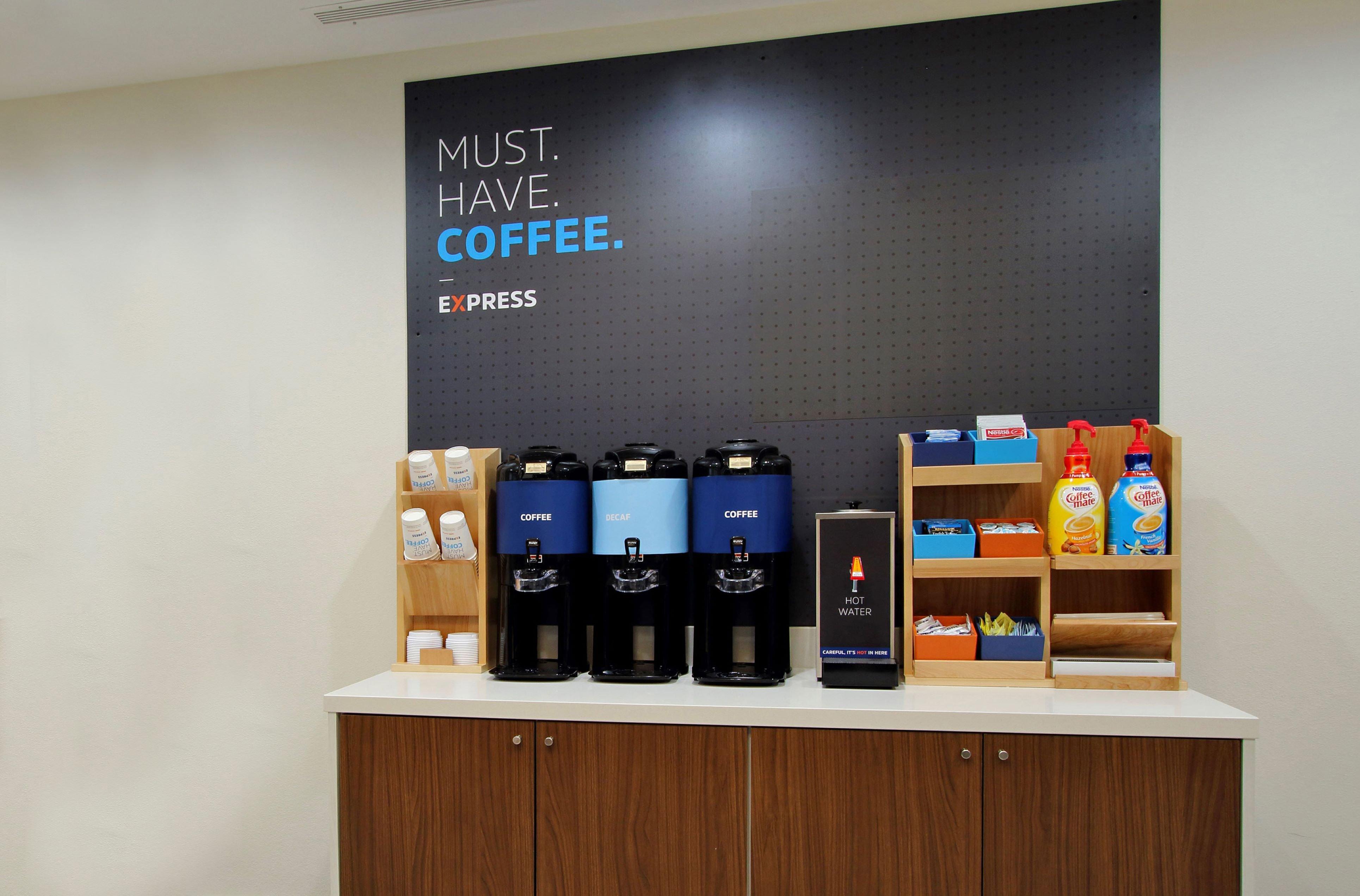 Holiday Inn Express & Suites Pueblo By Ihg Kültér fotó