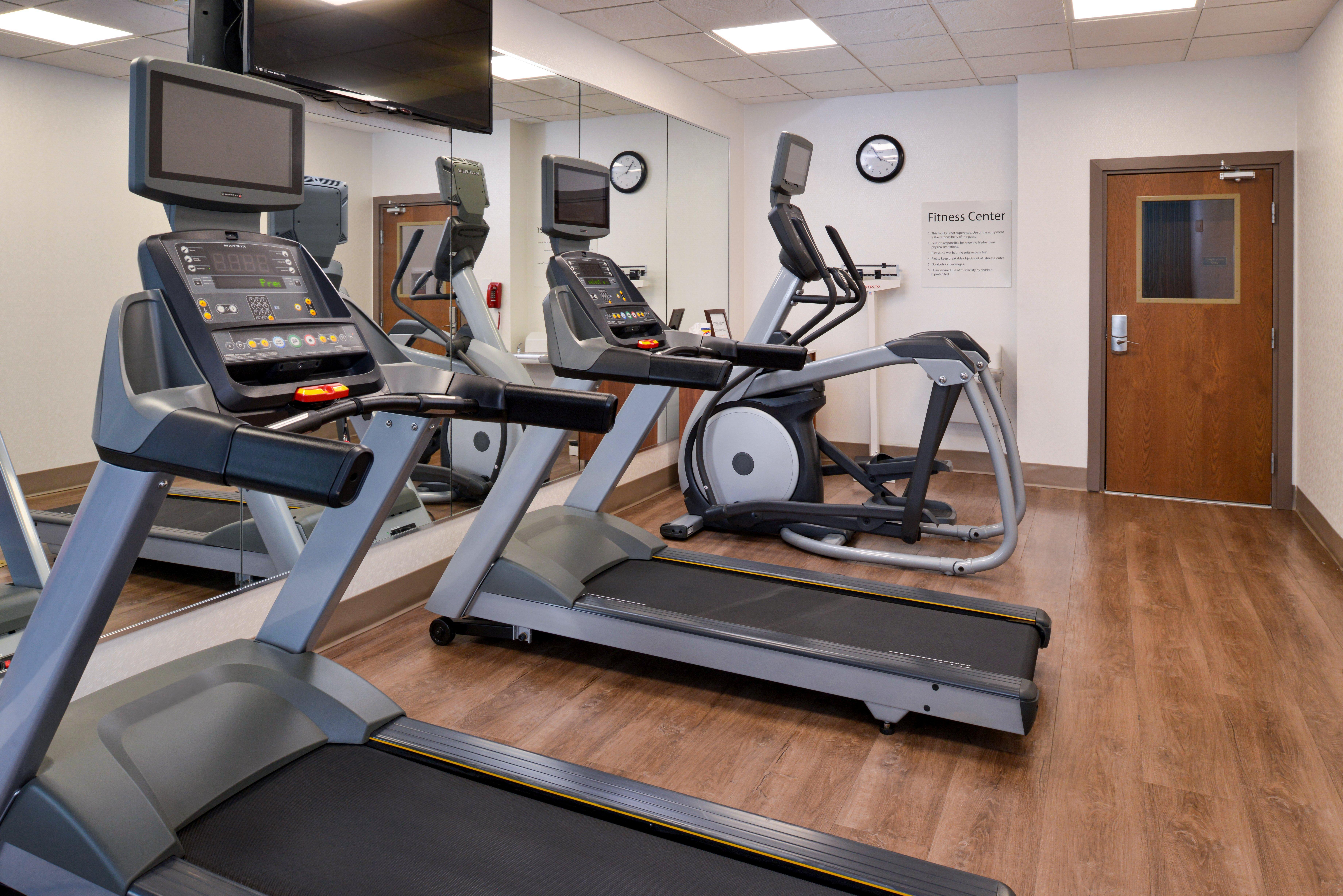 Holiday Inn Express & Suites Pueblo By Ihg Kültér fotó
