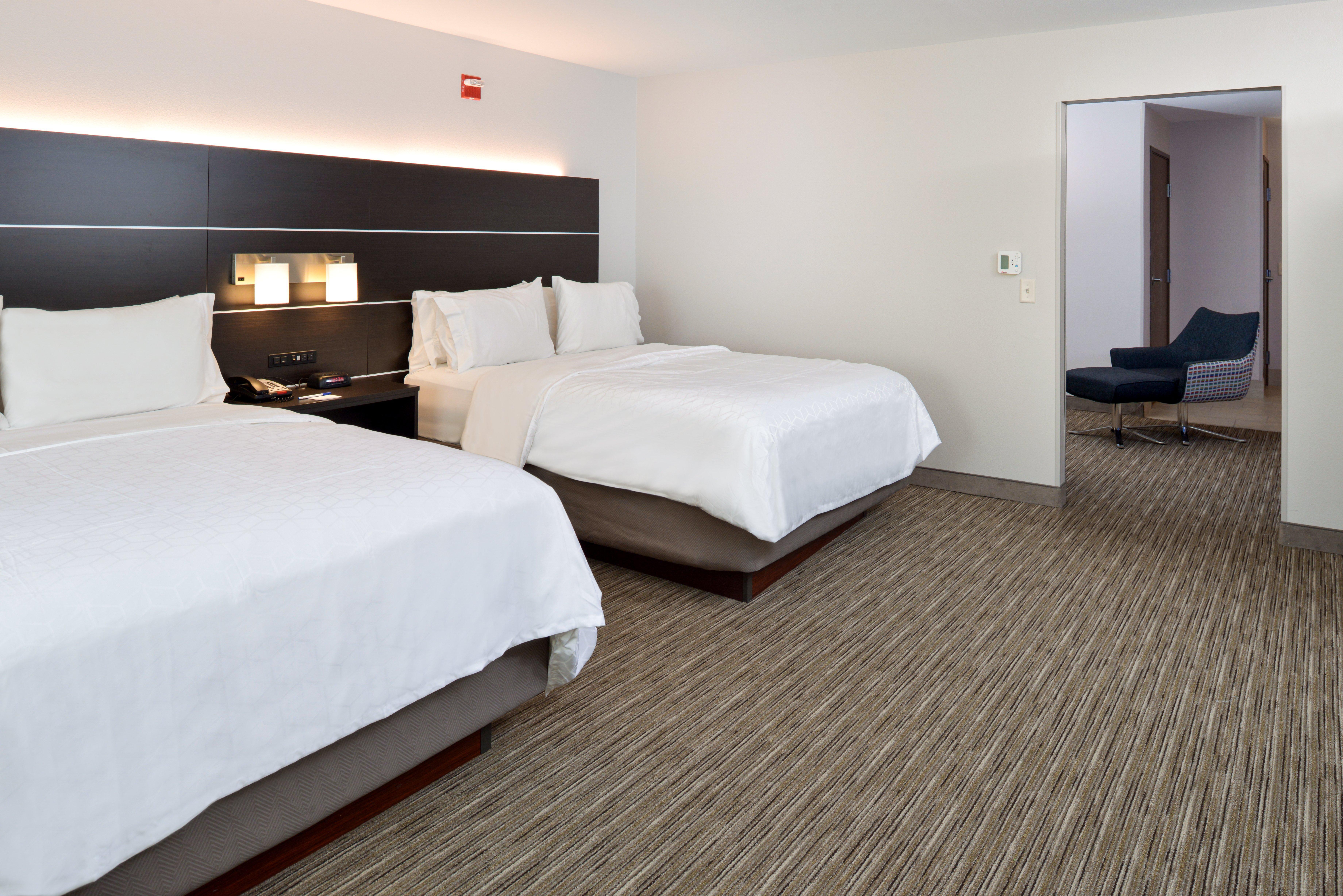 Holiday Inn Express & Suites Pueblo By Ihg Kültér fotó